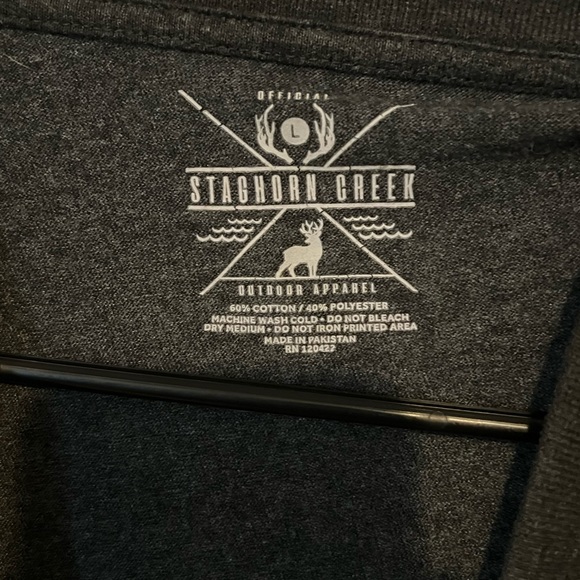 ⭐️3/$30!⭐️ Mens ford shirt - Picture 5 of 5